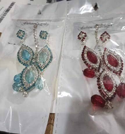 SemiEarings-012-- Elegant Crystal Drop Earrings – Party Style