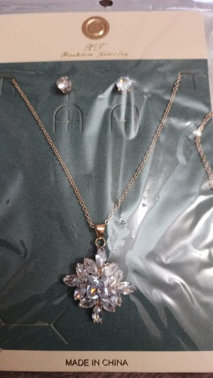 Locket-001--175
